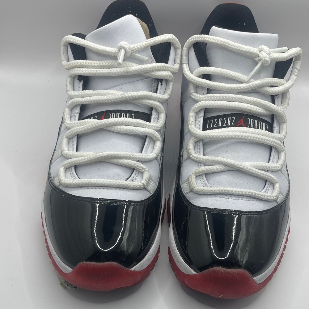 Jordan 11 Retro Low
